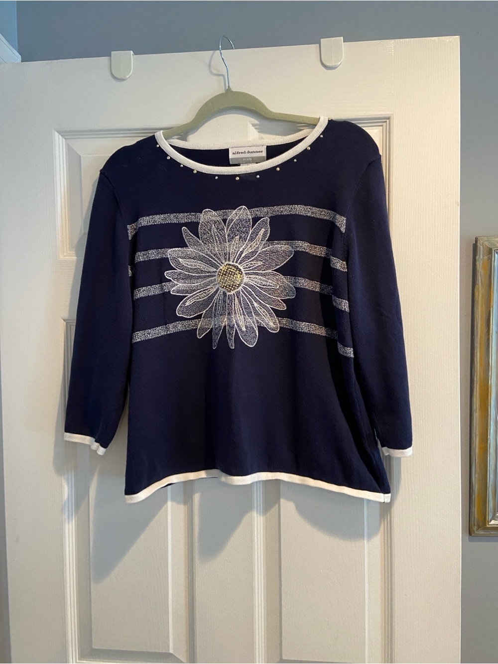 Alfred Dunner Navy Blue White Daisy Stripe Knit Top